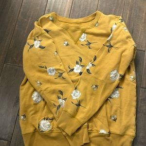 Abercrombie Women’s sweatshirt